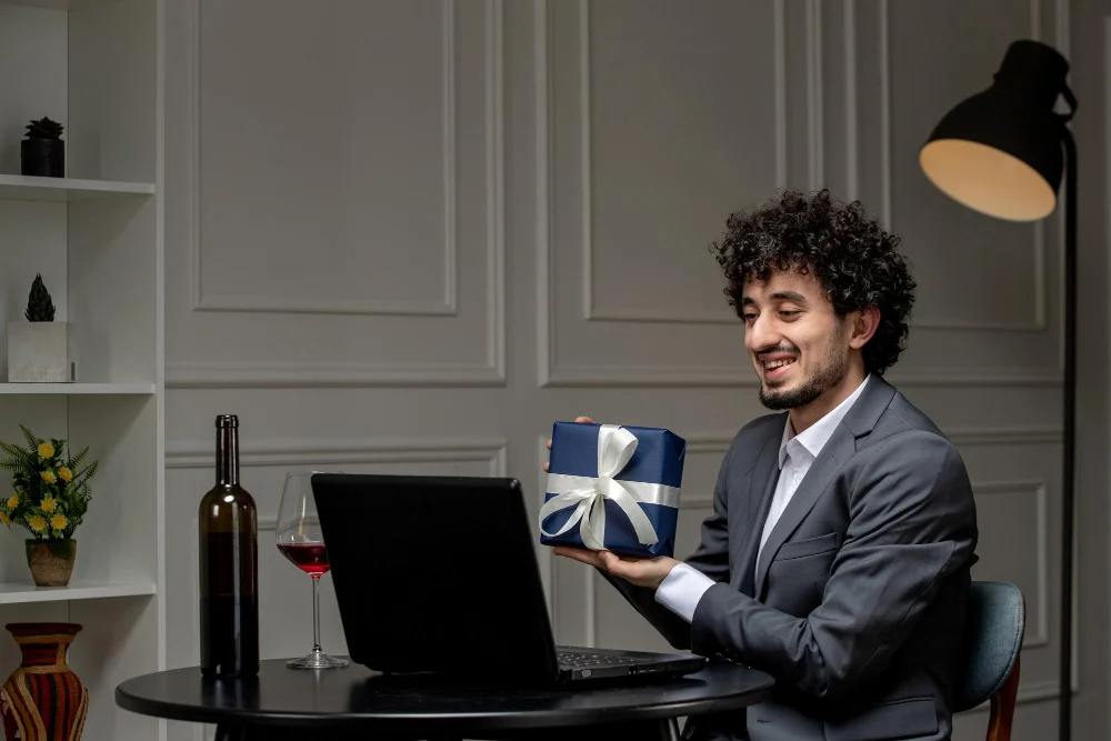 You are currently viewing 10+ Platinum Gifts For Men: Luxurious Picks He’ll Treasure