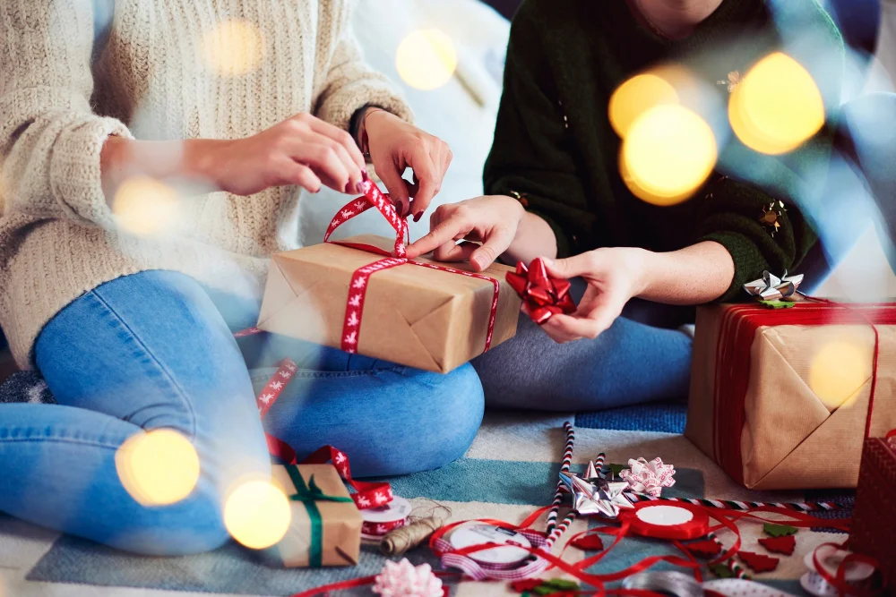 Read more about the article Does Anyone Else Have Gift-Giving Anxiety? 15 Calibrated Solutions