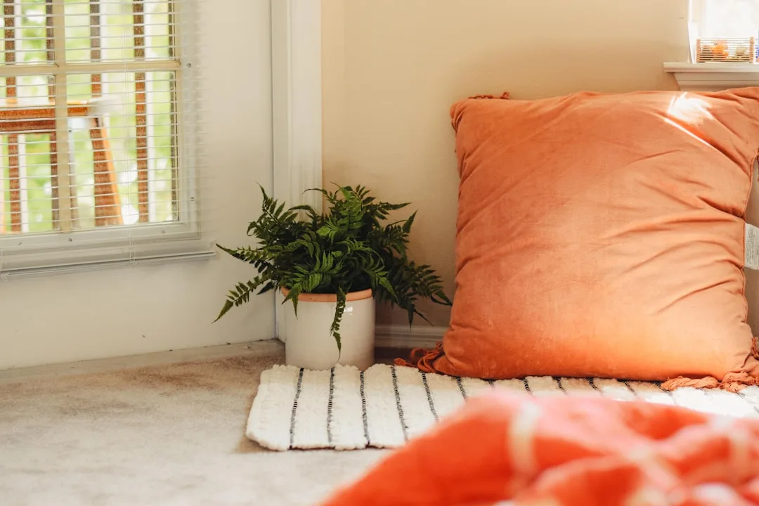 Read more about the article 31 Best Gifts For Introverts: Thoughtful Ideas They’ll Value