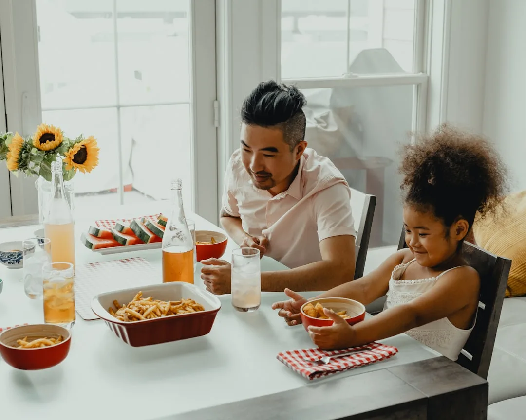 You are currently viewing What to Get Your Girlfriend’s Dad: 21 Ideas That Work