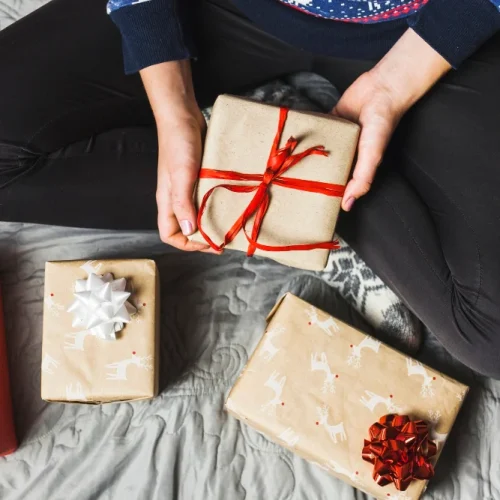 Gifts for a Long-Distance Boyfriend