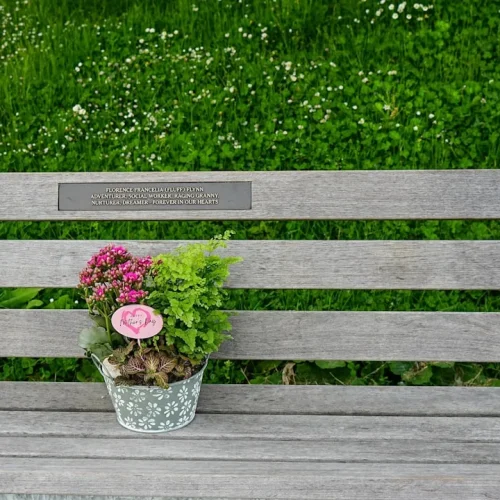 A meaningful gift to remember a loved one with flowers and memories