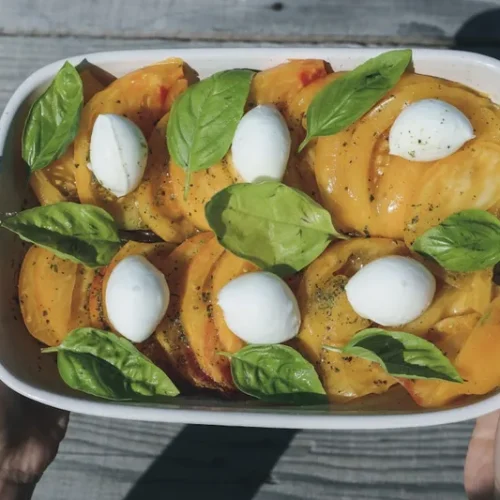 Understanding the psychological meaning of giving gifts and emotional connection through thoughtful presents